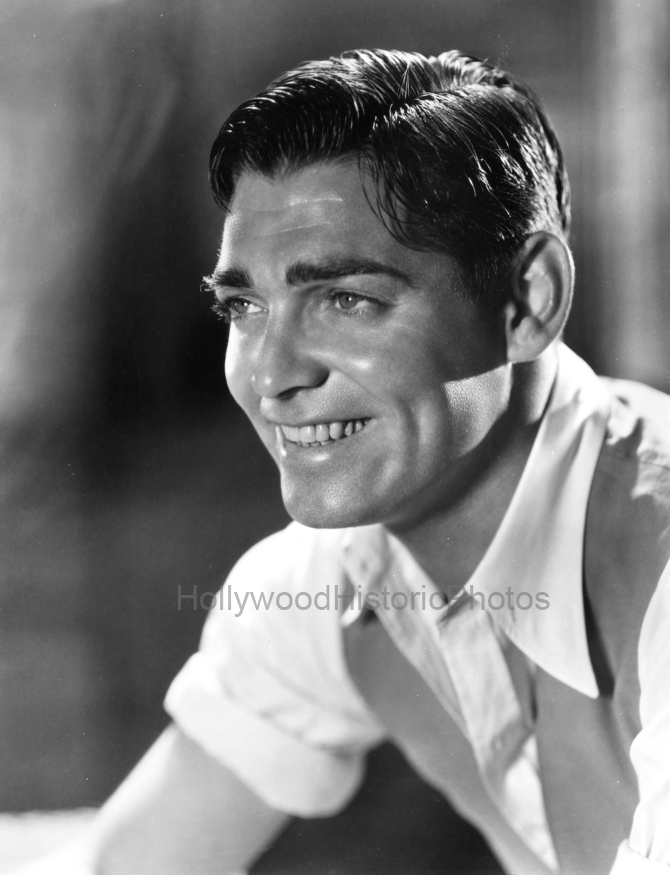 Clark Gable 1926 25 year old Clark Gable WM.jpg